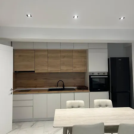 Royalbay Lux