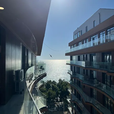 Royalbay Lux Appartement Shëngjin