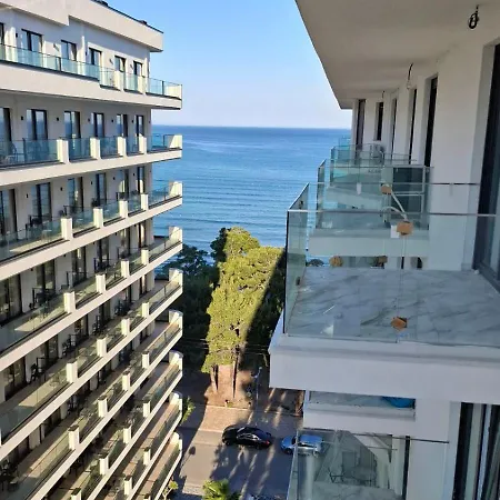Royalbay Lux Shëngjin